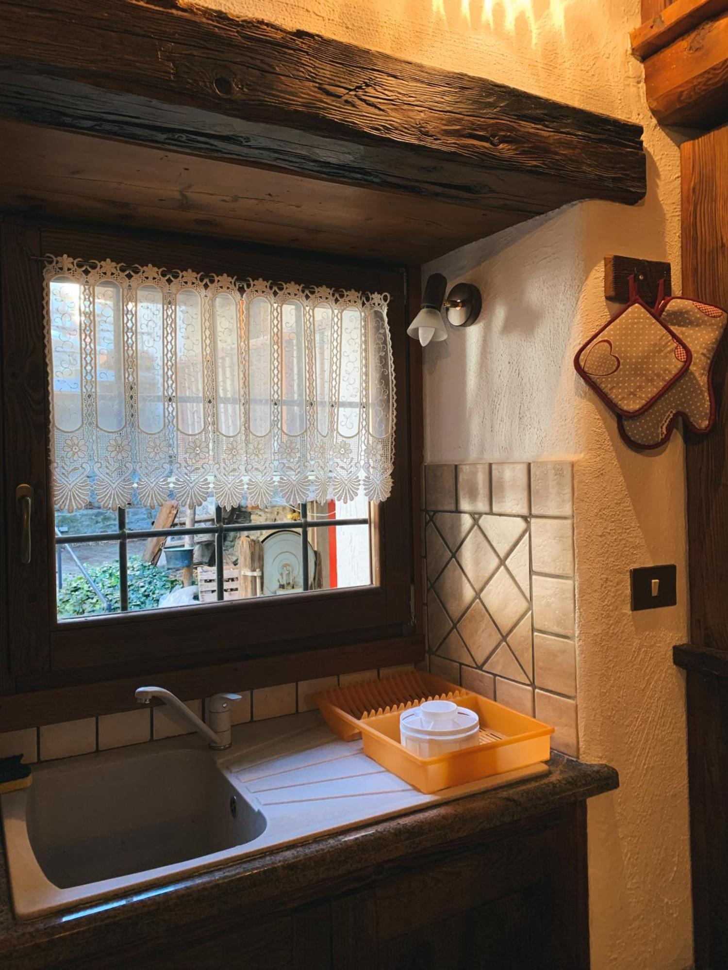 Appartamento "Verdjats" Challand-Saint-Anselme Exterior foto